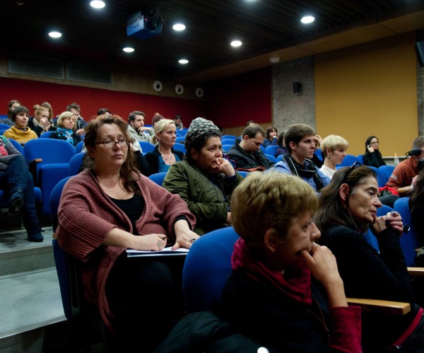 KORTÁRS KÉPZŐMŰVÉSZETI RENDEZVÉNYEK SZEREPE AZ INTÉZMÉNYI GYŰJTEMÉNYEZÉSBEN - 2013/11/30