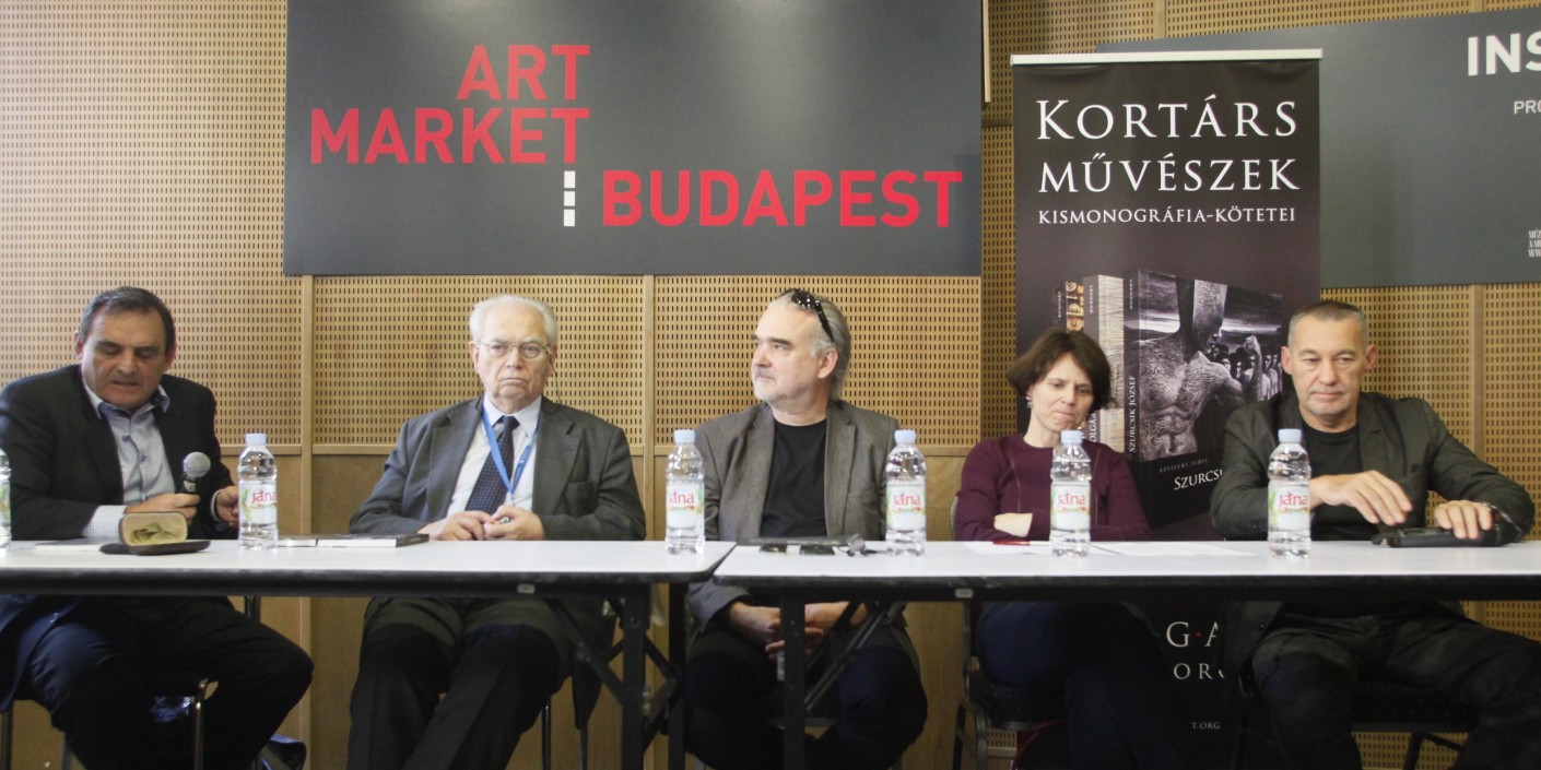 KÖNYVBEMUTATÓ: HUNGART KISMONOGRÁFIÁK